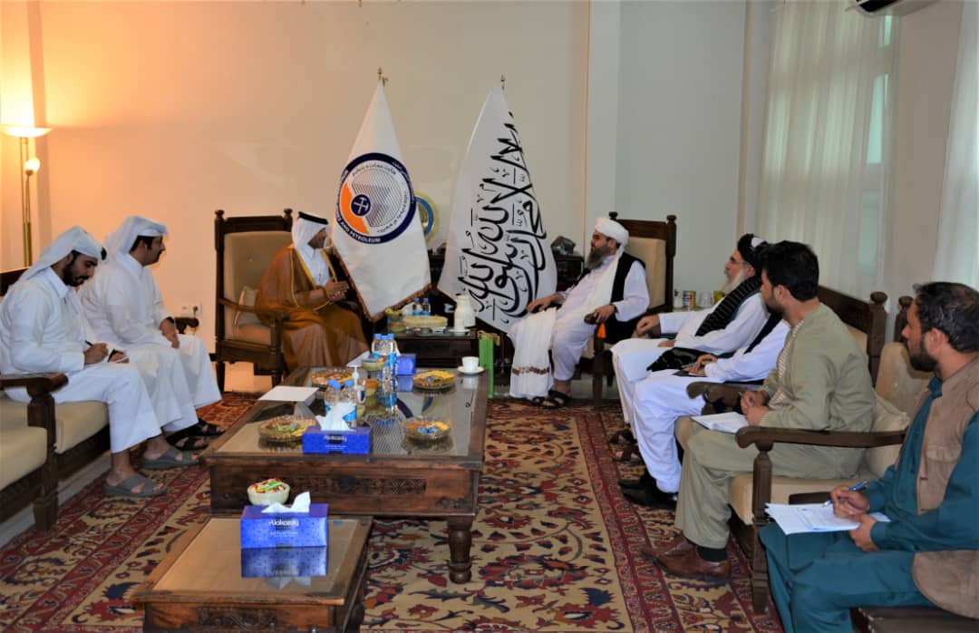 یی