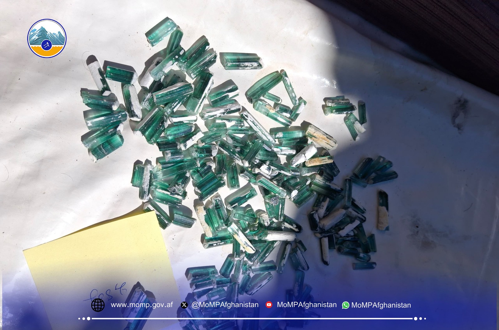 د نورستان ولایت د قیمتي او نیمه قیمتي ډبرو د پلور داوطلبۍ ترسره شوه