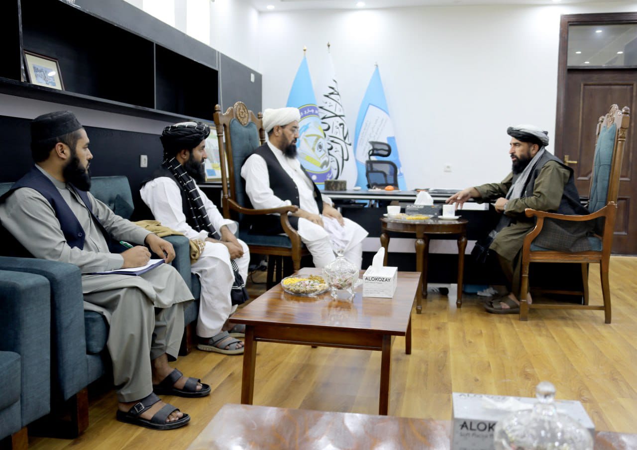 د کانونو او پټرولیم وزارت د څلورو سترو کاني پروژو د امنیت د تأمین په موخه تړونونه لاسلیک کړل