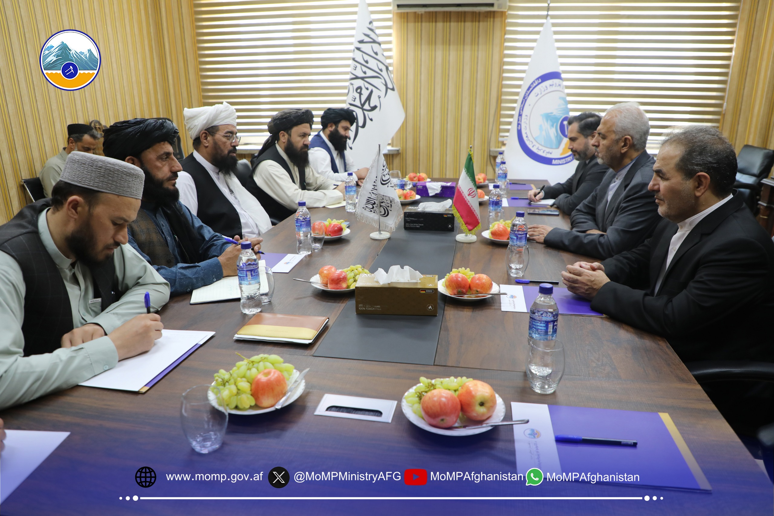 د پالیسي او برنامو مرستیال د ایران له سفیر سره وکتل