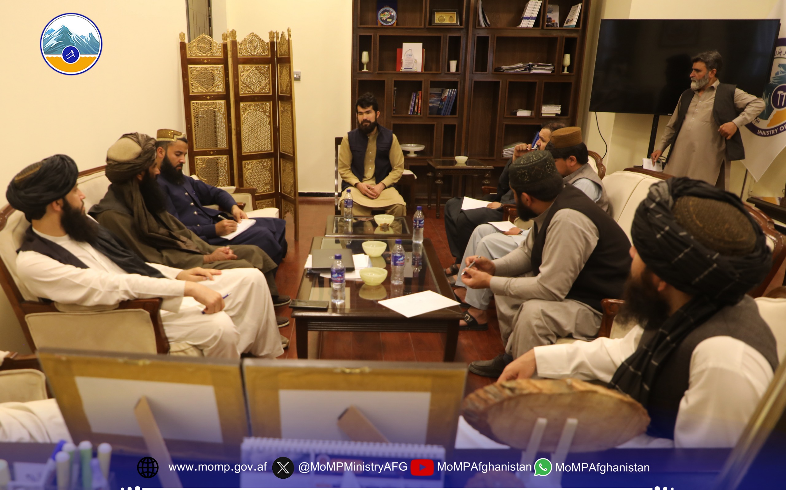 برگزاری امتحان رقابتی شش بست مسلکی 